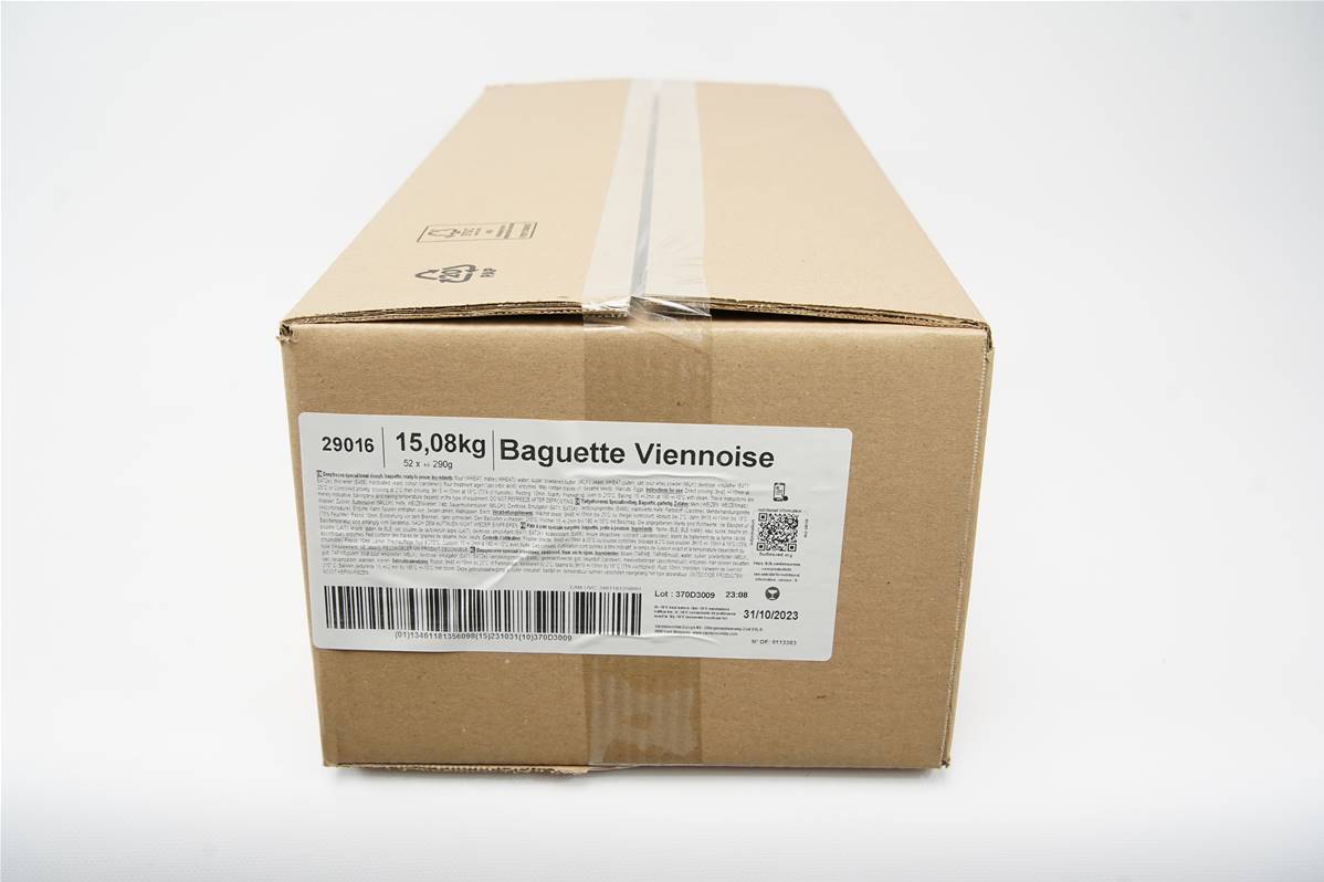 3029016---BAGUETTE-VIENNOISE-CRU-54cm-CT-52x290grx1200