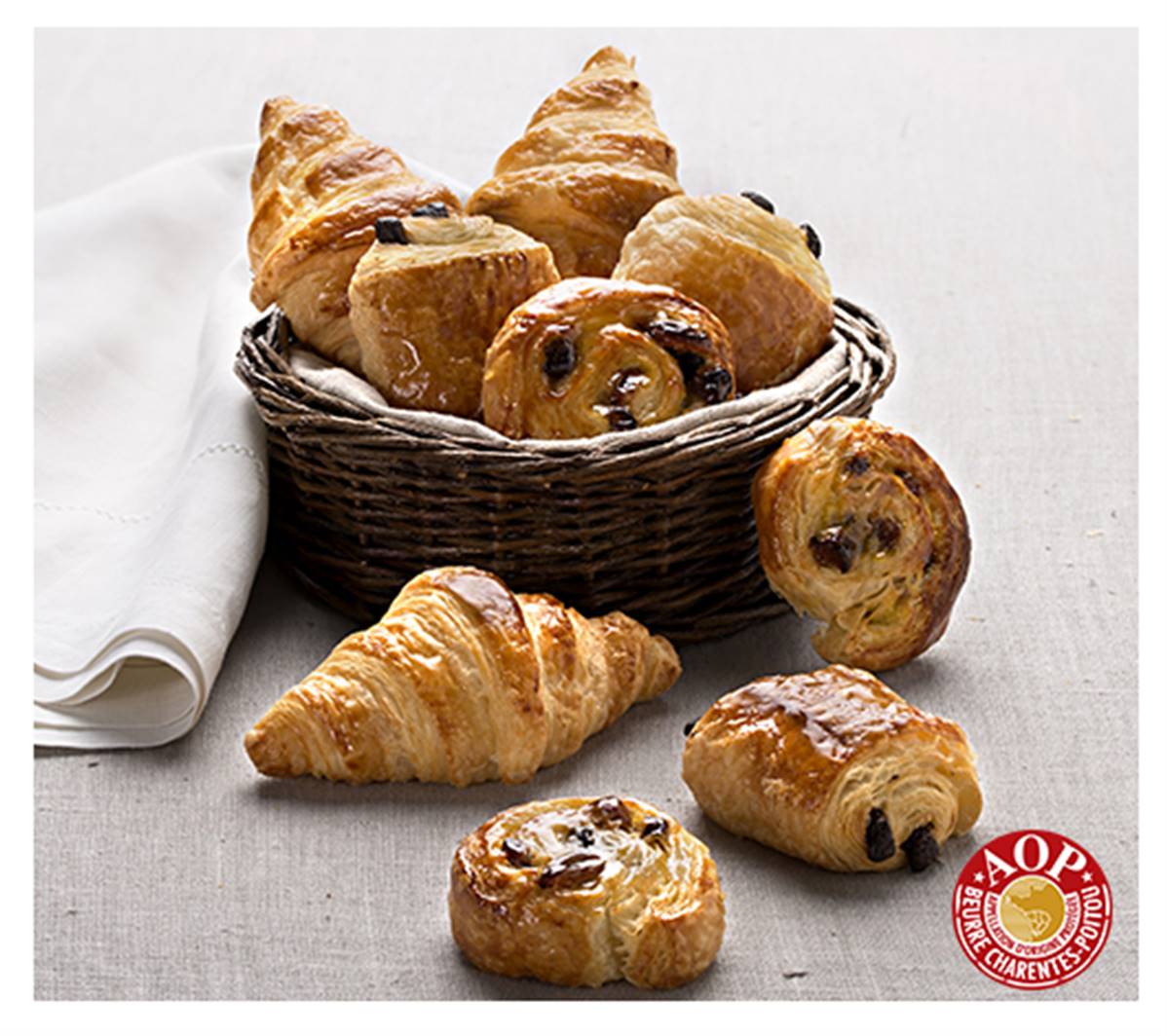 Assortiment de minis viennoiseries crues carton de 135