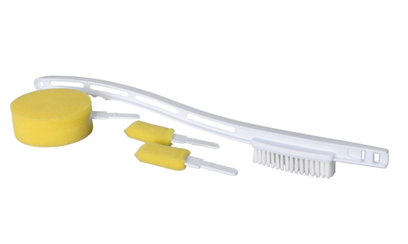 un-lave-pied-long-manche-avec-brosse-pour-orteils-et-accessoires-pour-laver-pied-et-entre-orteils-sans-se-baisser