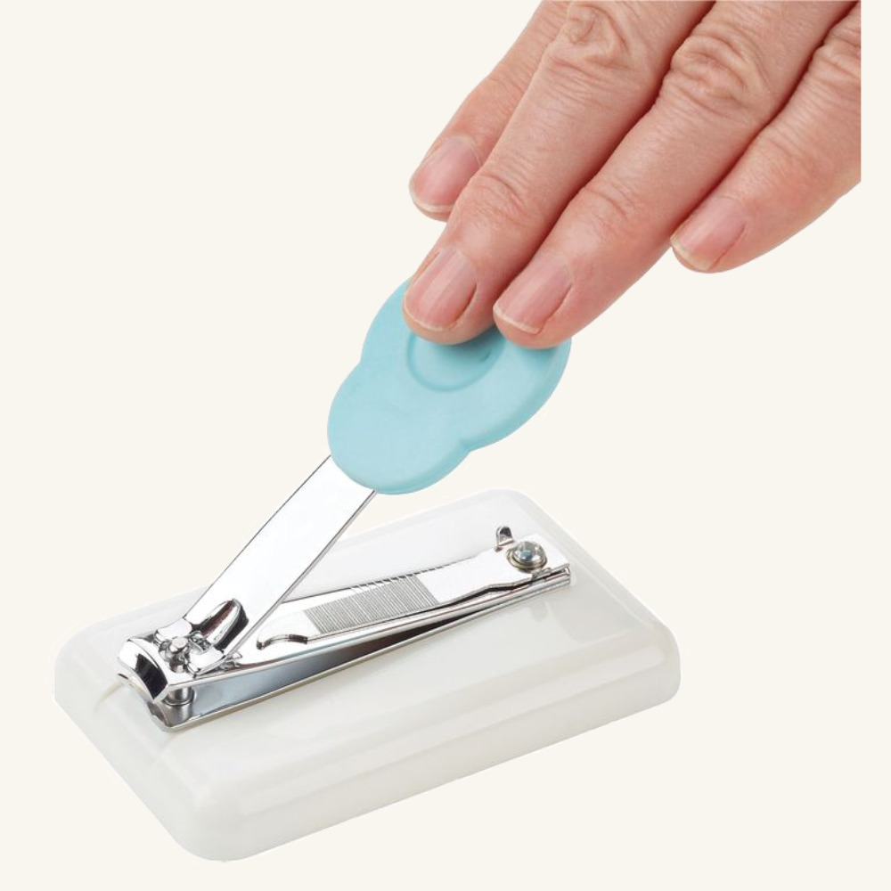 COUPE ONGLES DE TABLE