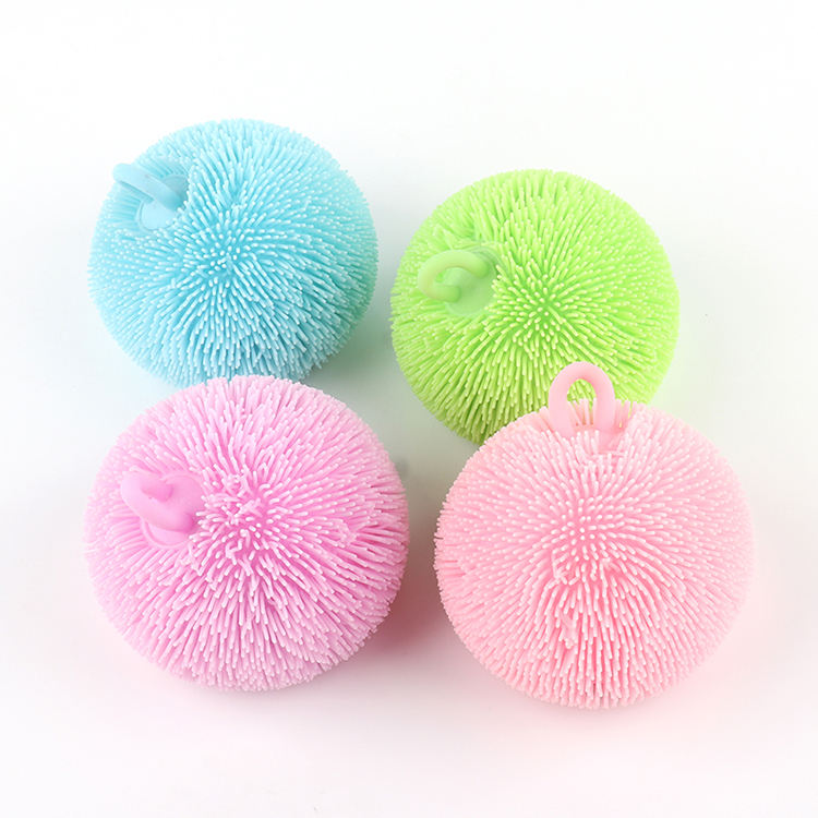 Balle Pompon 3