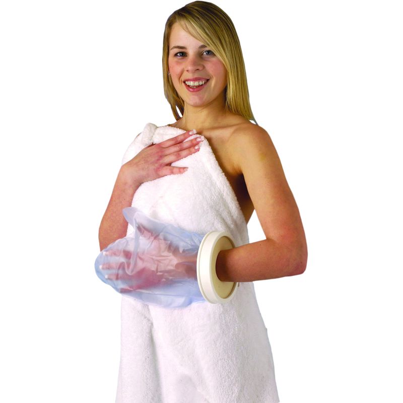 une-femme-porte-une-protection-platre-etanche-main-poignet-adulte