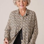 forestime-chemise-seniors-sans-boutons-fermee-par-aimants-scaled-500x500