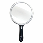 une-loupe-eclairante-supra