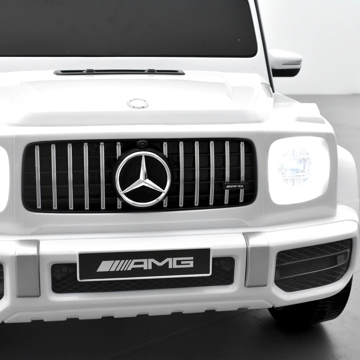 VOITURE ÉLECTRIQUE ENFANT MERCEDES AMG G63 2 PLACES BLANC 11 SUR 15