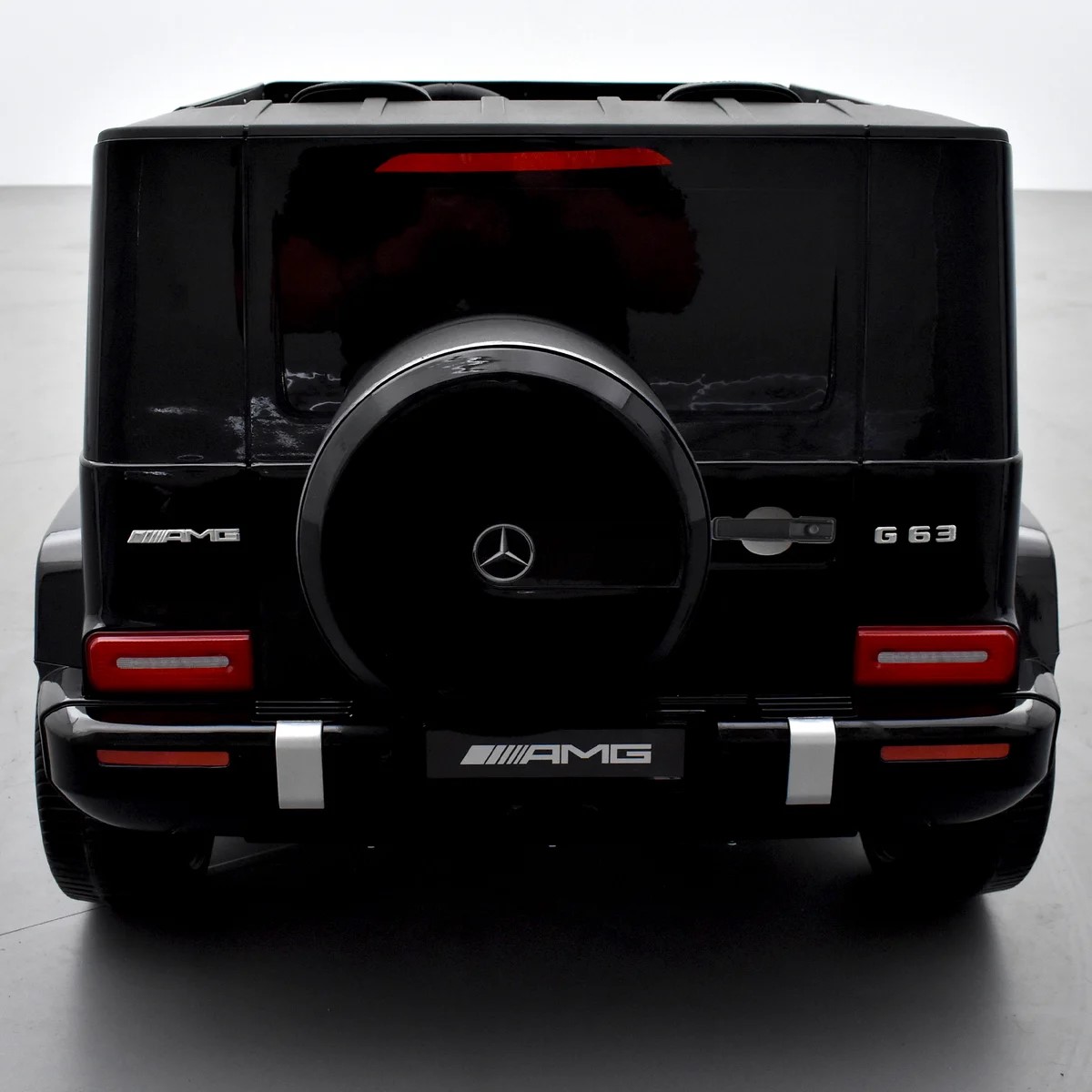 VOITURE ÉLECTRIQUE ENFANT MERCEDES AMG G63 2 PLACES NOIR 4 SUR 15