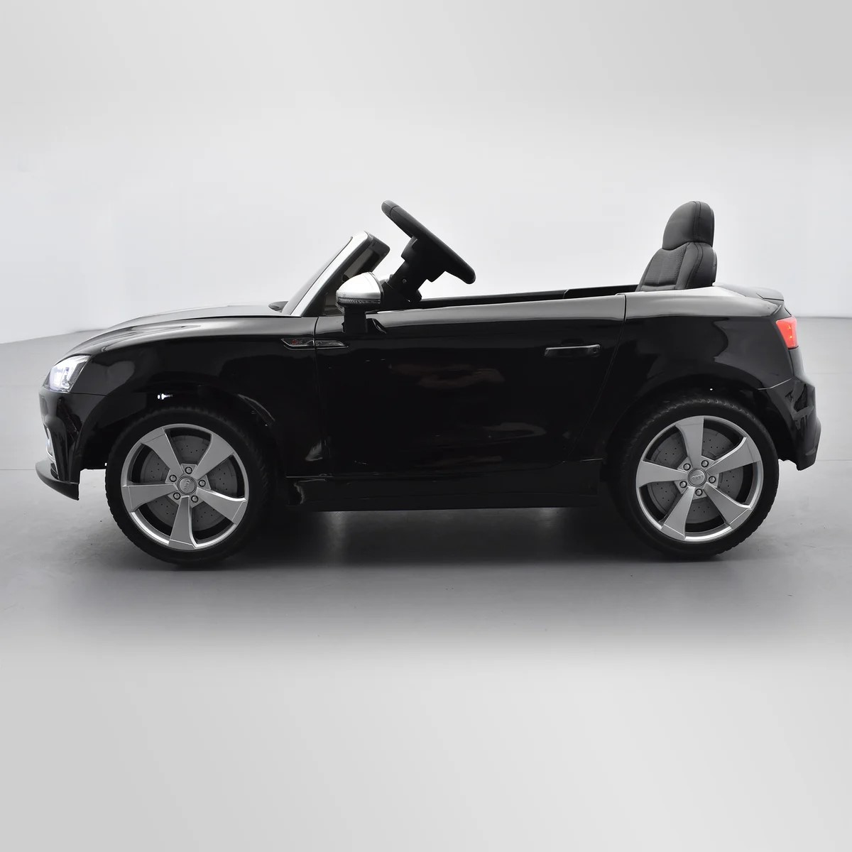 VOITURE ÉLECTRIQUE ENFANT AUDI S5 COUPÉ TFSI NOIR 4 SUR 15