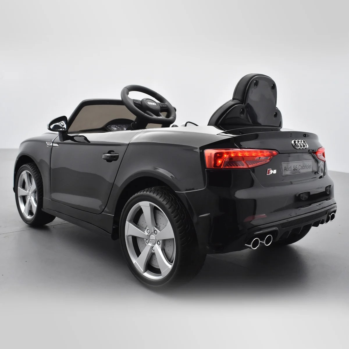 VOITURE ÉLECTRIQUE ENFANT AUDI S5 COUPÉ TFSI NOIR 9 SUR 15