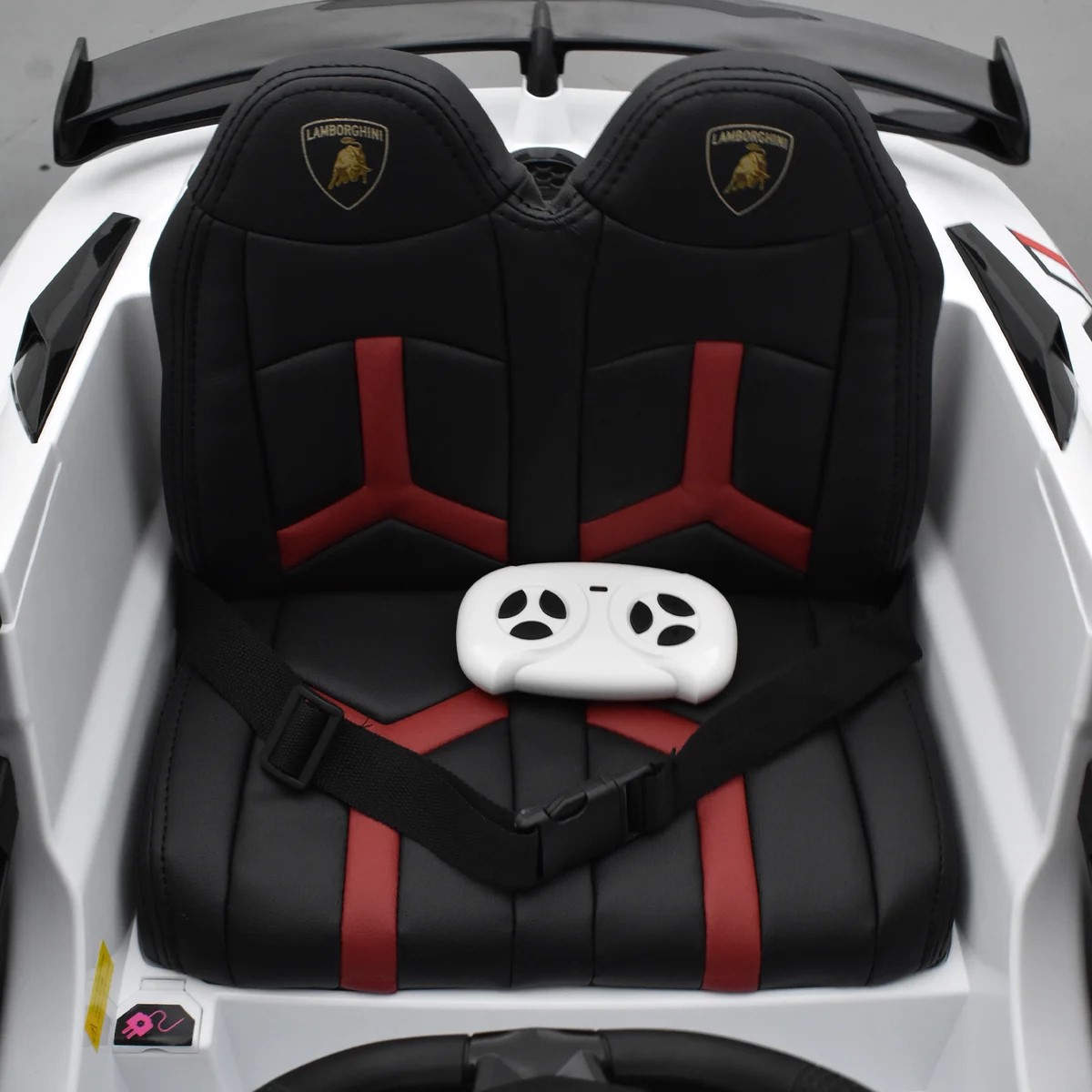 VOITURE ÉLECTRIQUE ENFANT LAMBORGHINI AVENTADOR SVJ 12V BLANC 13 SUR 15
