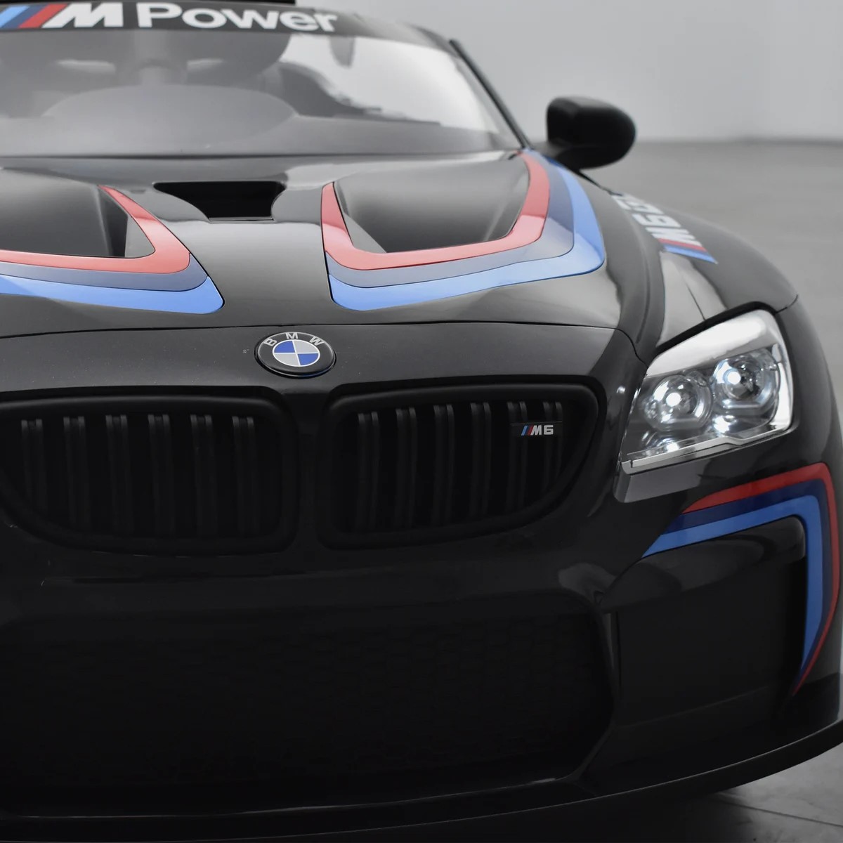 VOITURE ÉLECTRIQUE ENFANT BMW M6 GT3 NOIR 12 sur 15