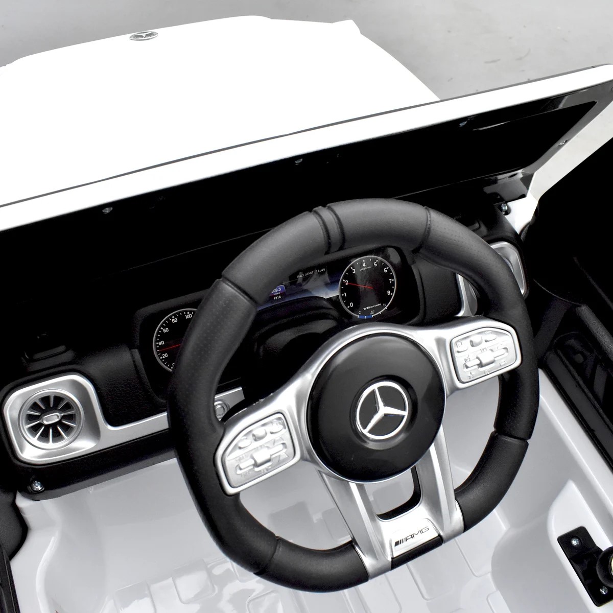 VOITURE ÉLECTRIQUE ENFANT MERCEDES BENZ AMG G63 BLANC 15 sur 15