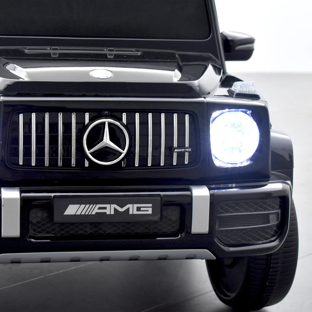 VOITURE ÉLECTRIQUE ENFANT MERCEDES BENZ AMG G63 NOIR 12 sur 15