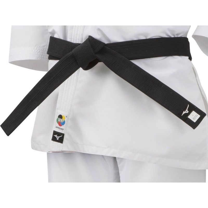 kimono-de-karate-toshi-mizuno