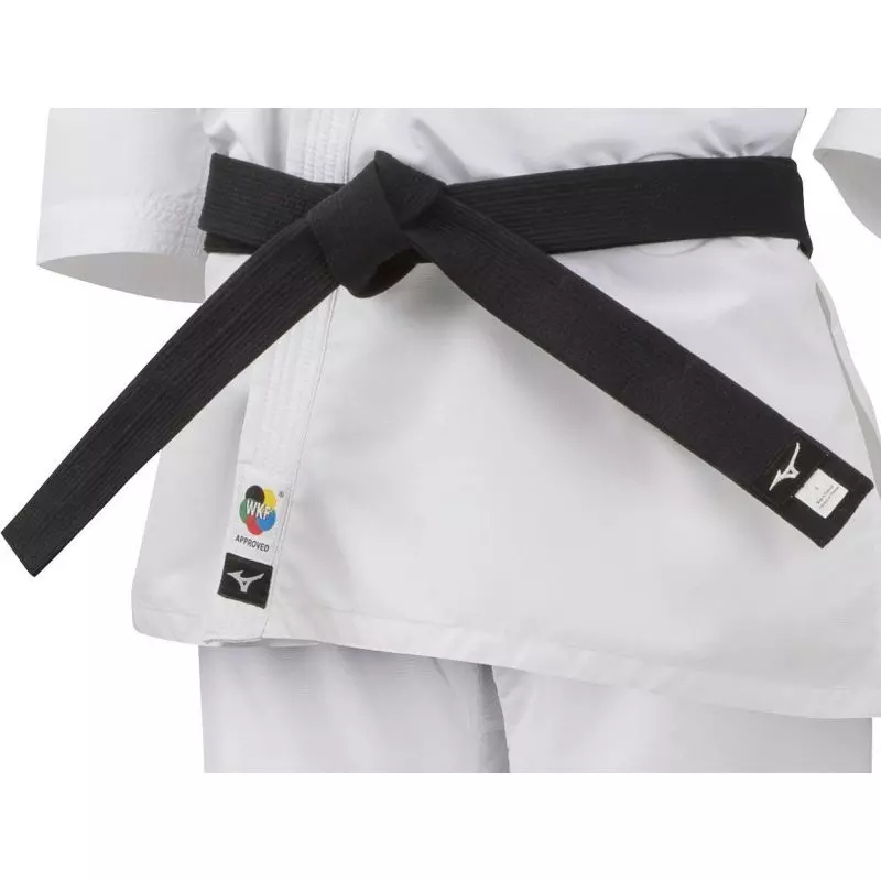 kimono-de-karate-toshi-mizuno