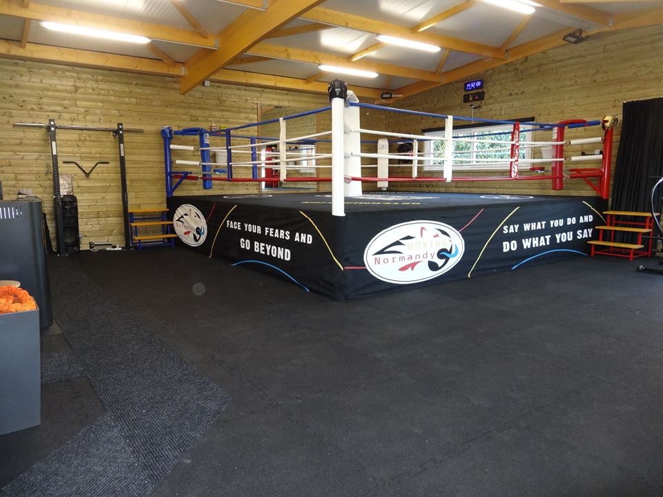 bache-de-ring-boxe-personnalise