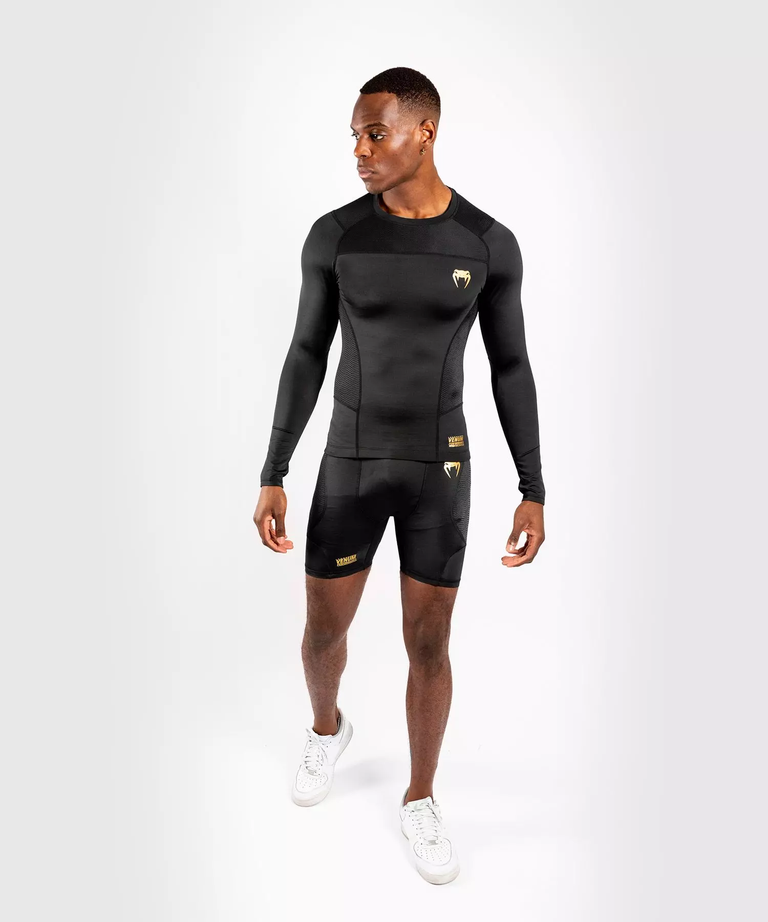 rashguard-manches-longues-venum-03726-126