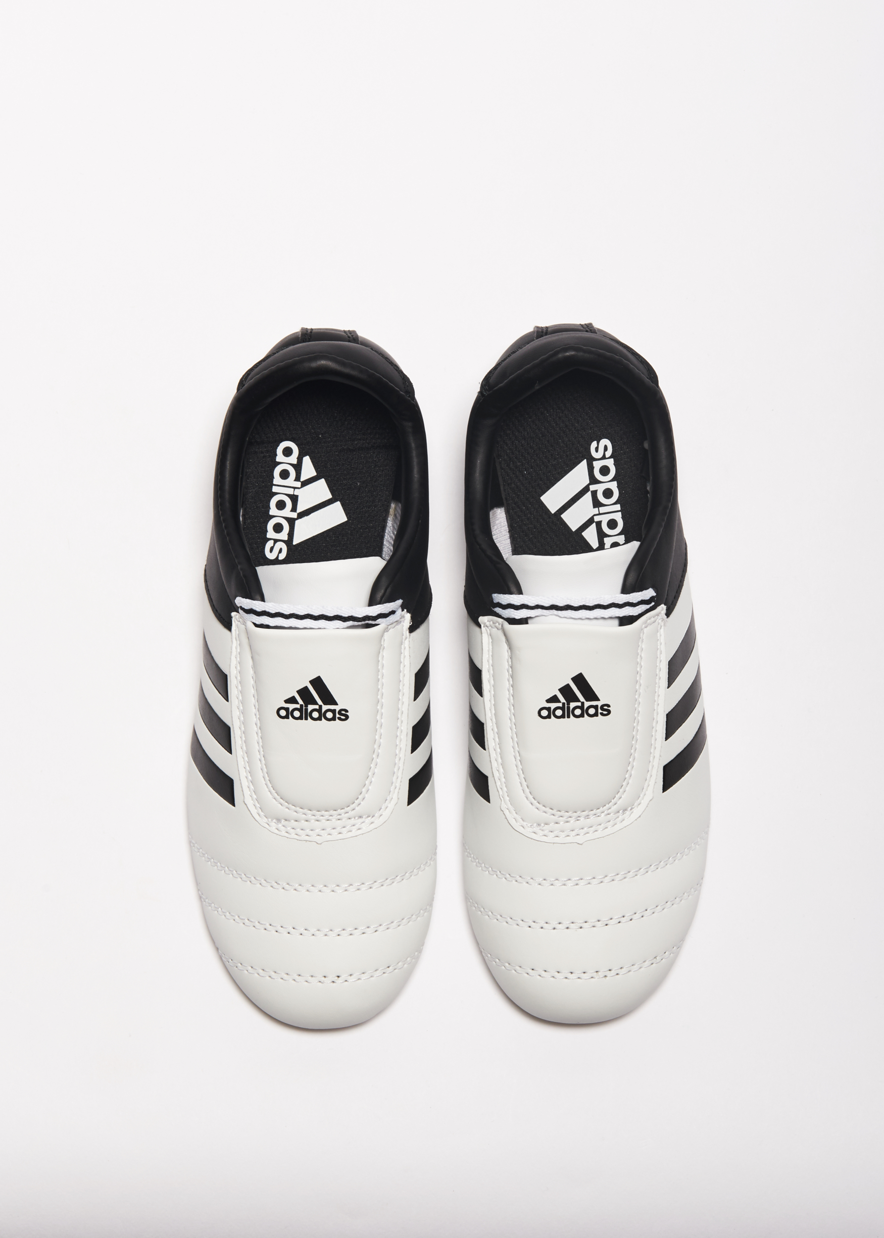 chaussures-taekwondo-adidas