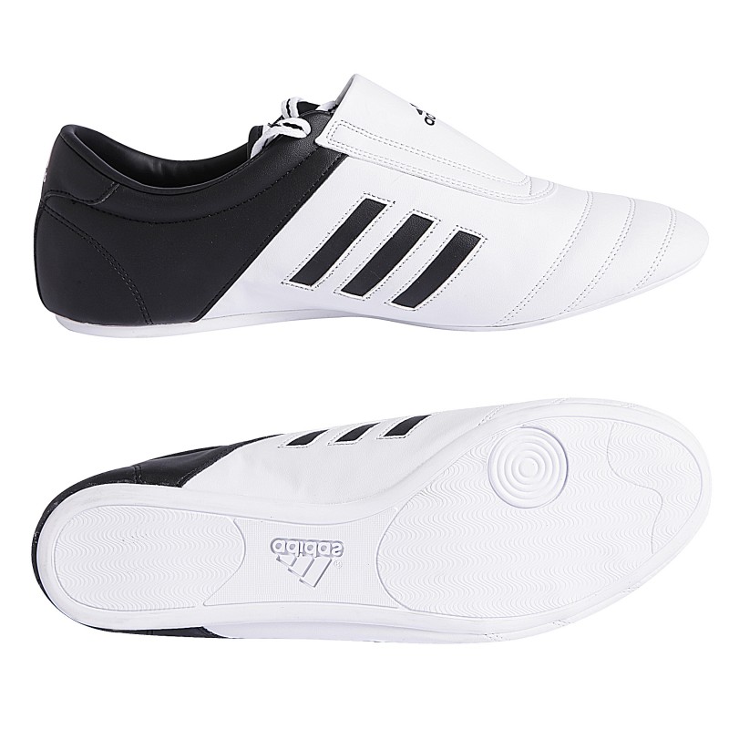 chaussure-de-taekwondo-adidas-adikick