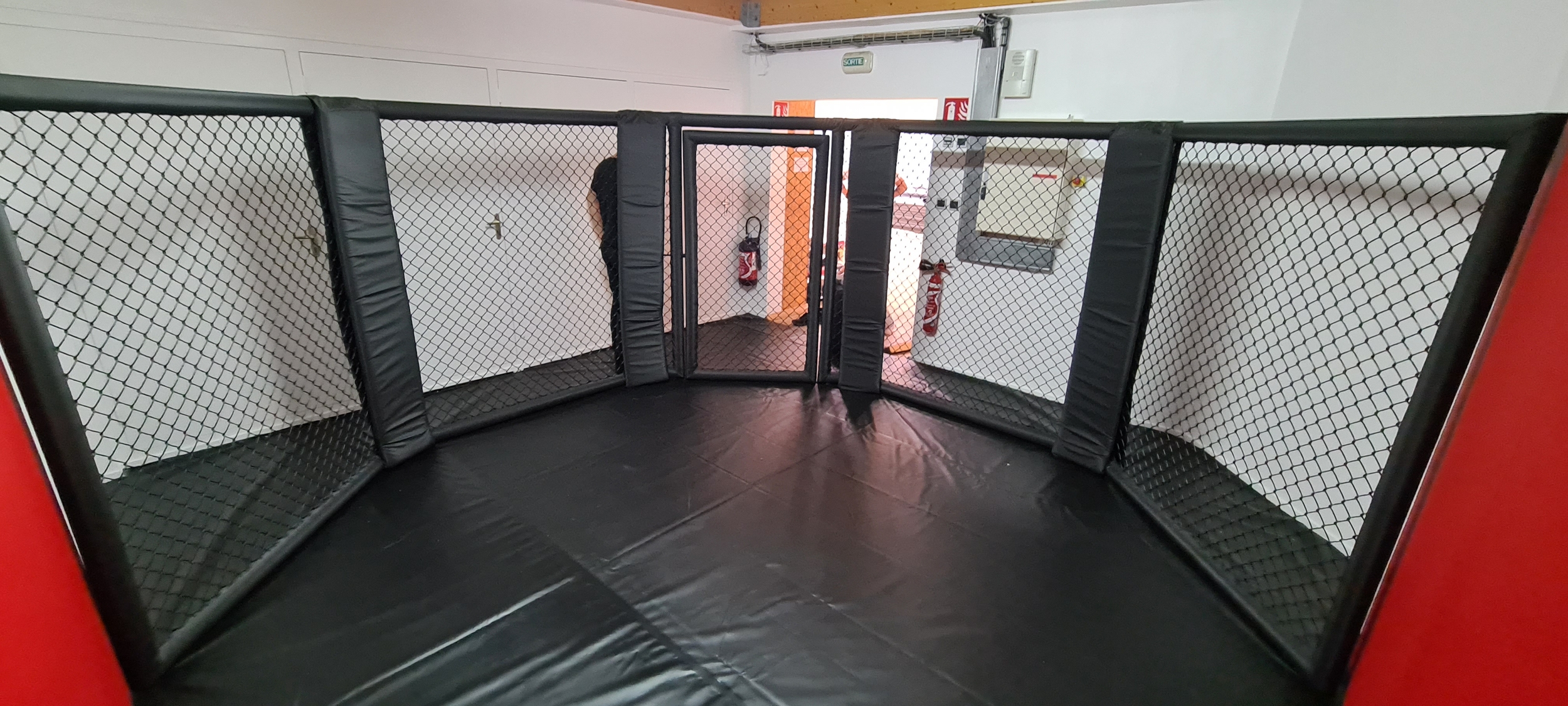 demi-cage-de-mma