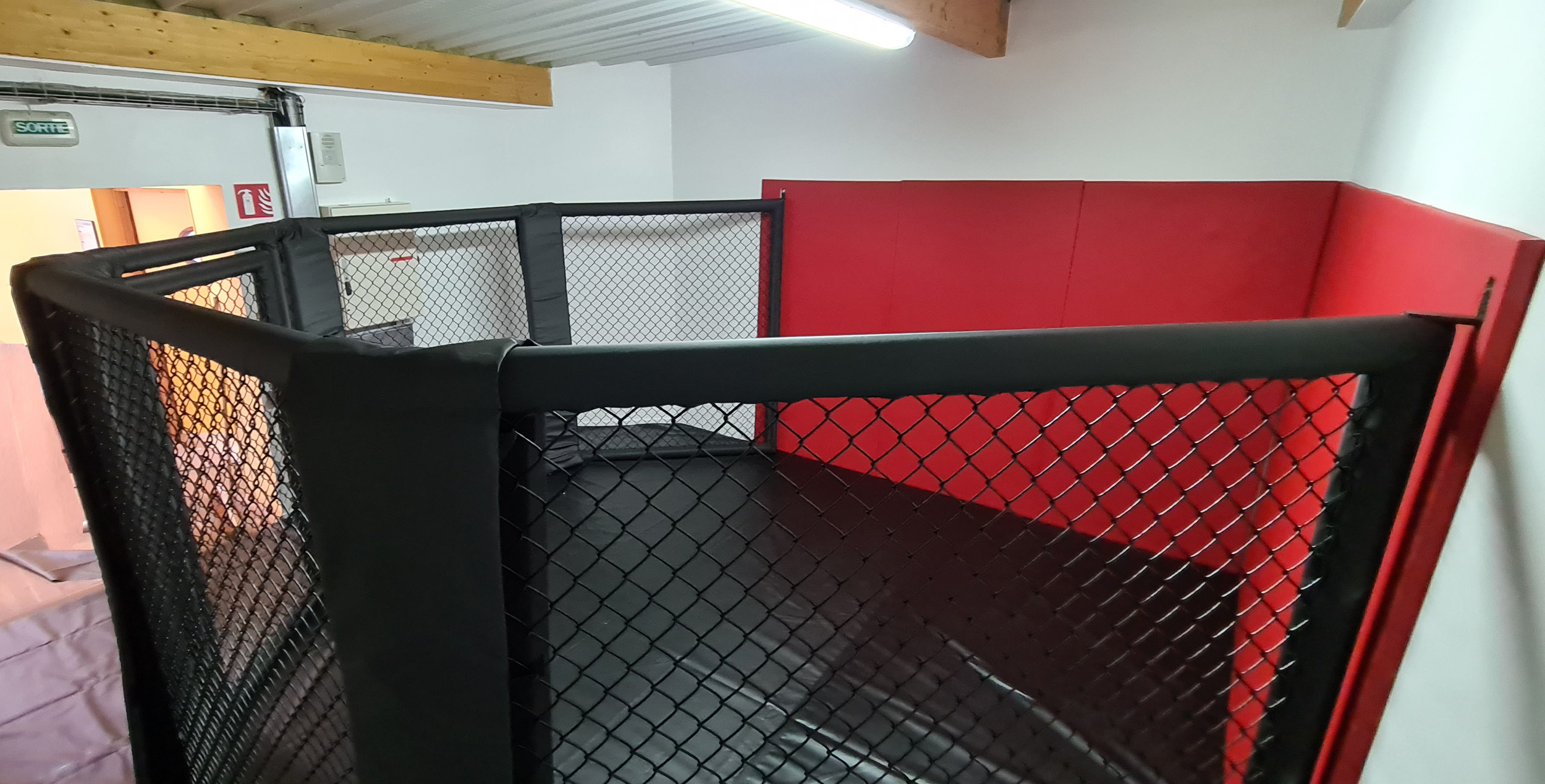 demi-cage-de-mma-modulable