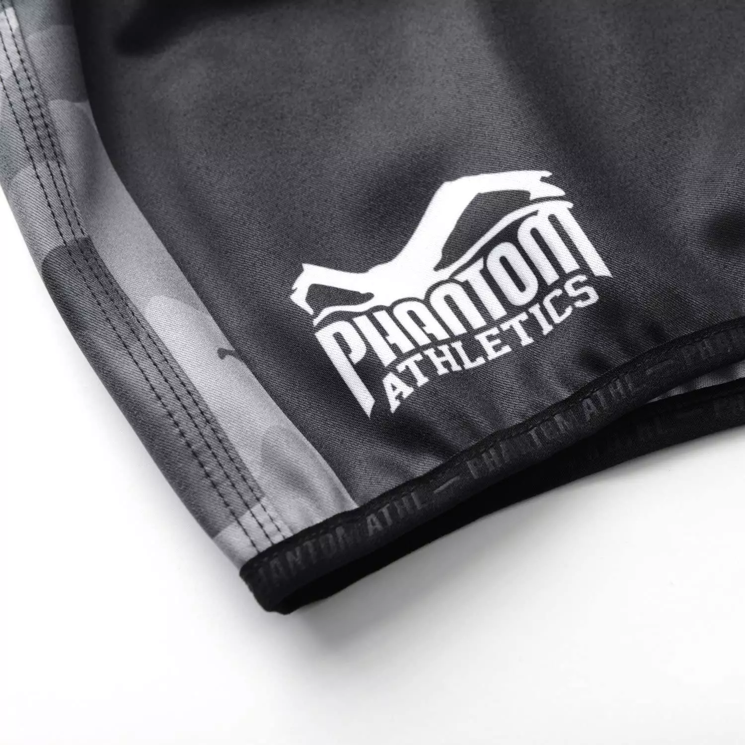 short-boxe-thai-phantom-athletics-revolution