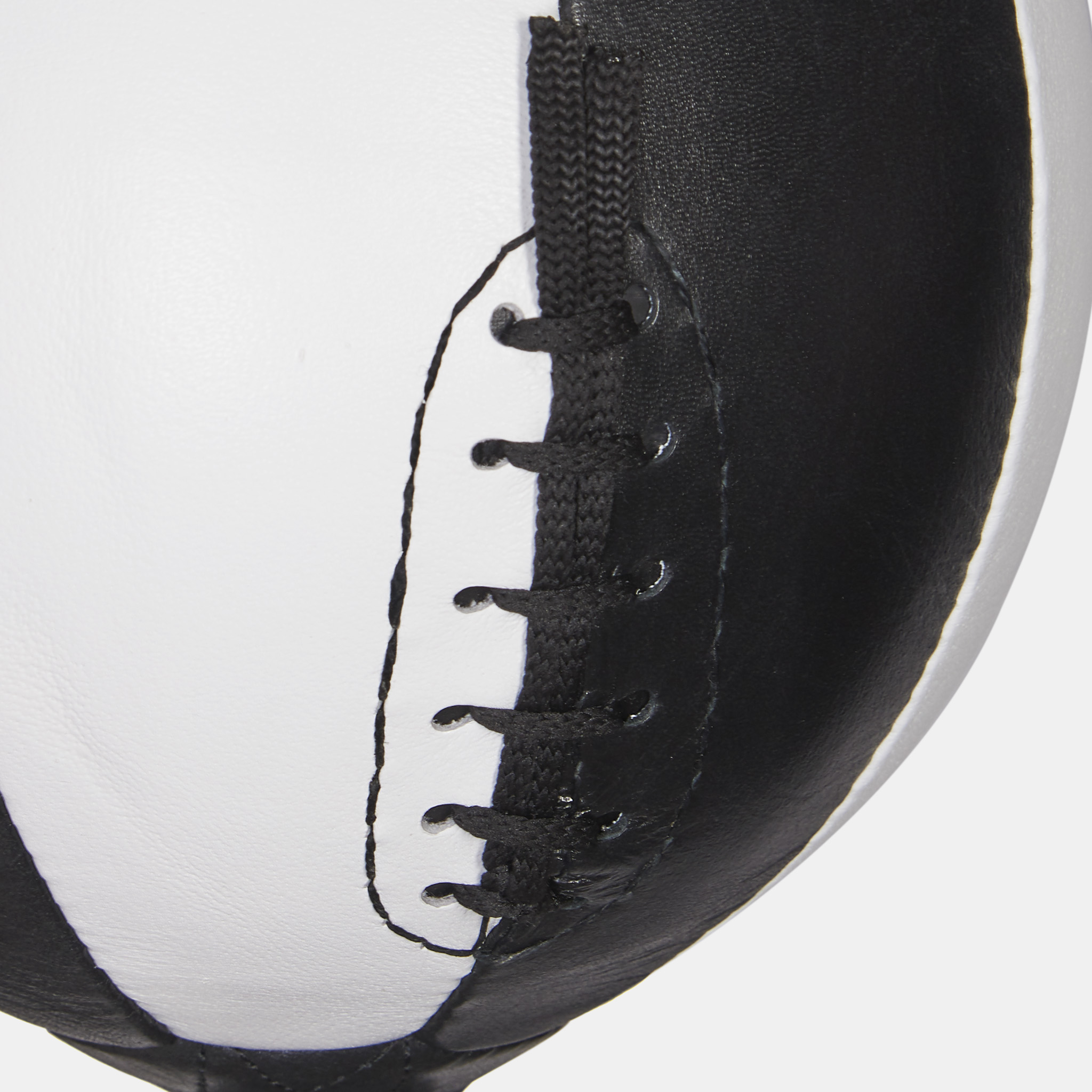 ballon-double-elastique-leone-cuir-AT809
