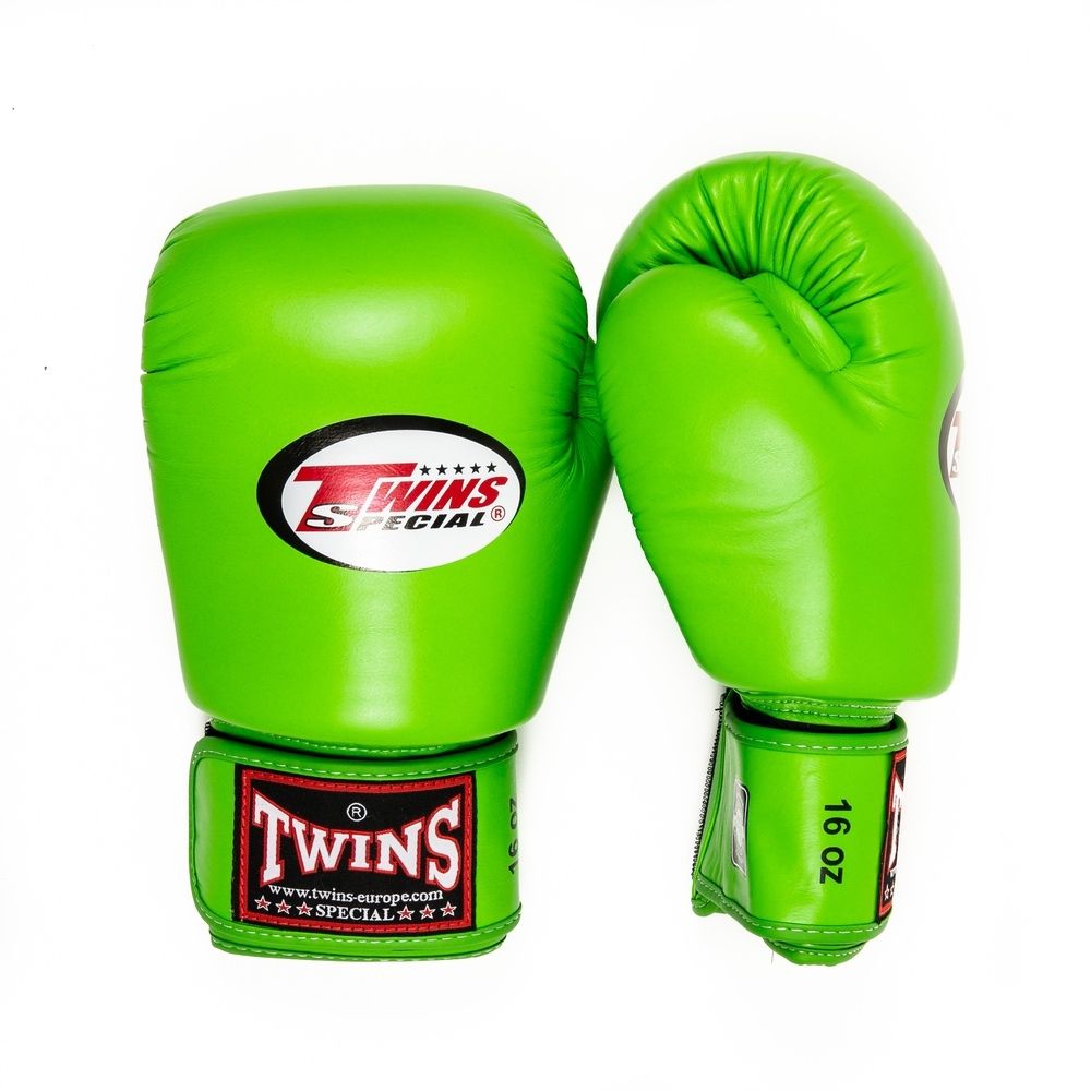 gant-de-boxe-thai-twins-vert