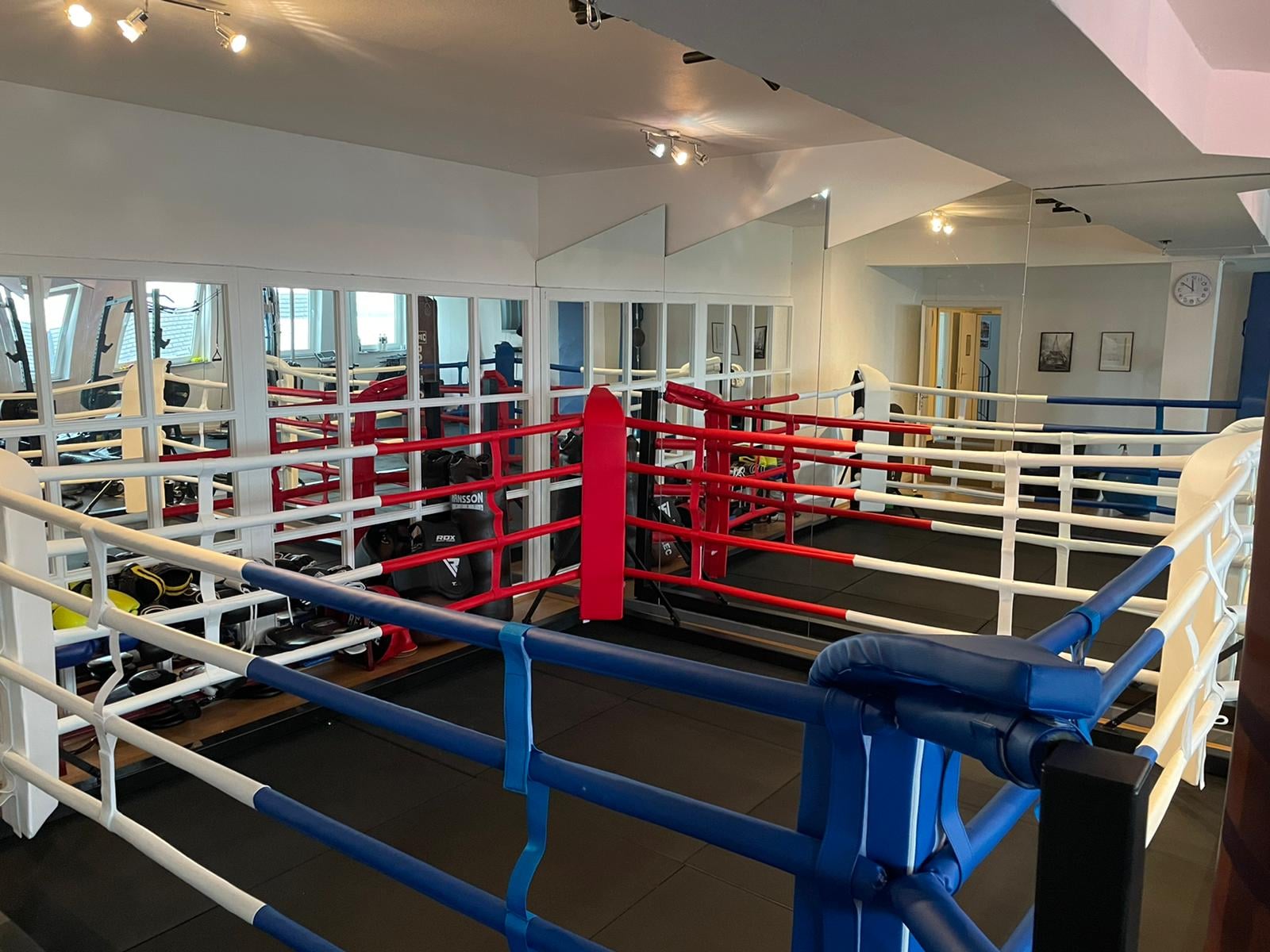 ring-de-boxe-demontable-1