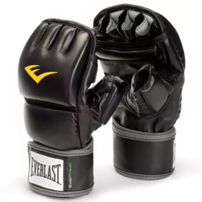 Versatile Everlast bag gloves