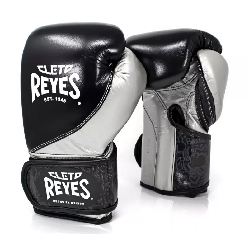 Reyes High precision boxing gloves Black and Silver