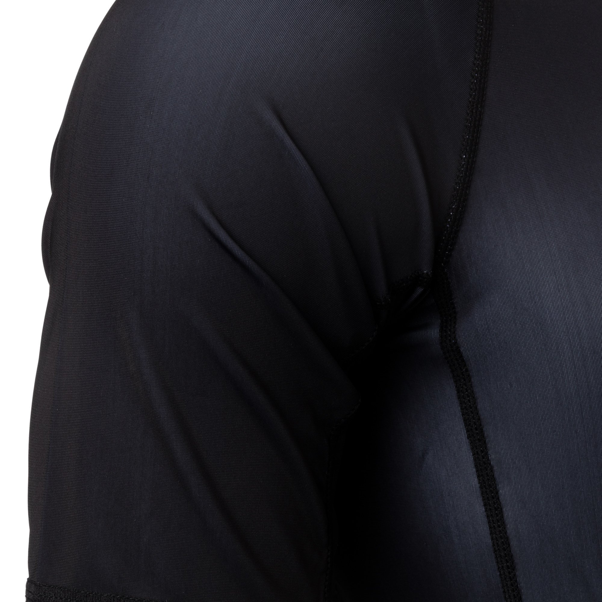 rashaguard-noir-tatami-recharge-homme