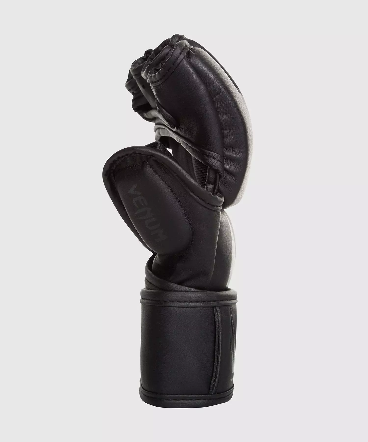 gants-mma-challenger-venum-noir