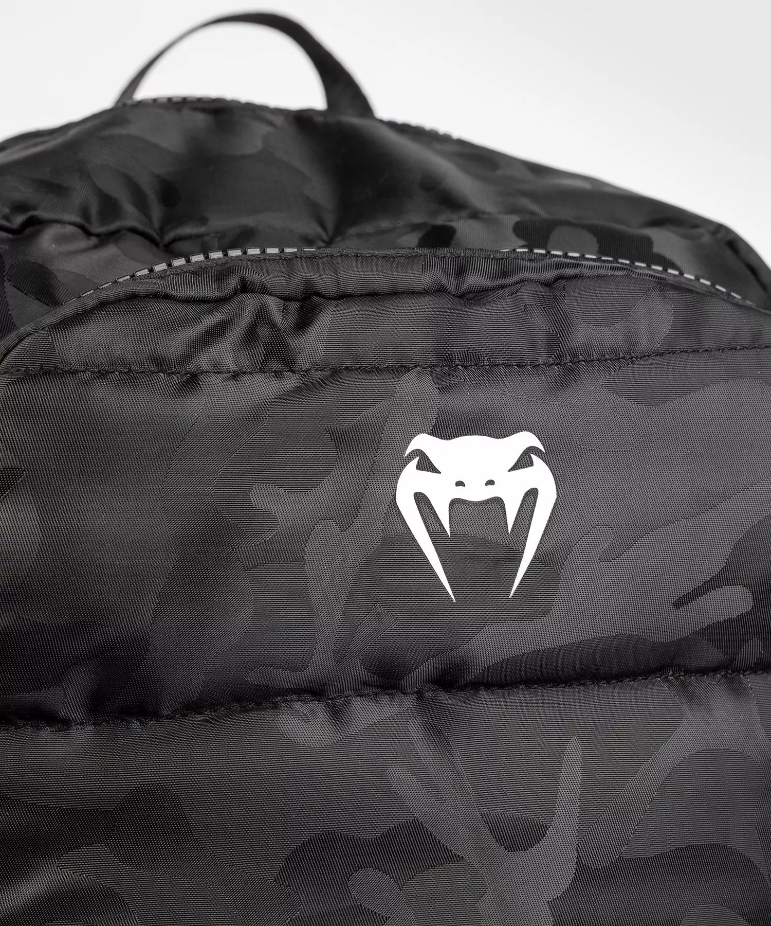 sac-a-dos-challenger-venum-dark-noir-camo
