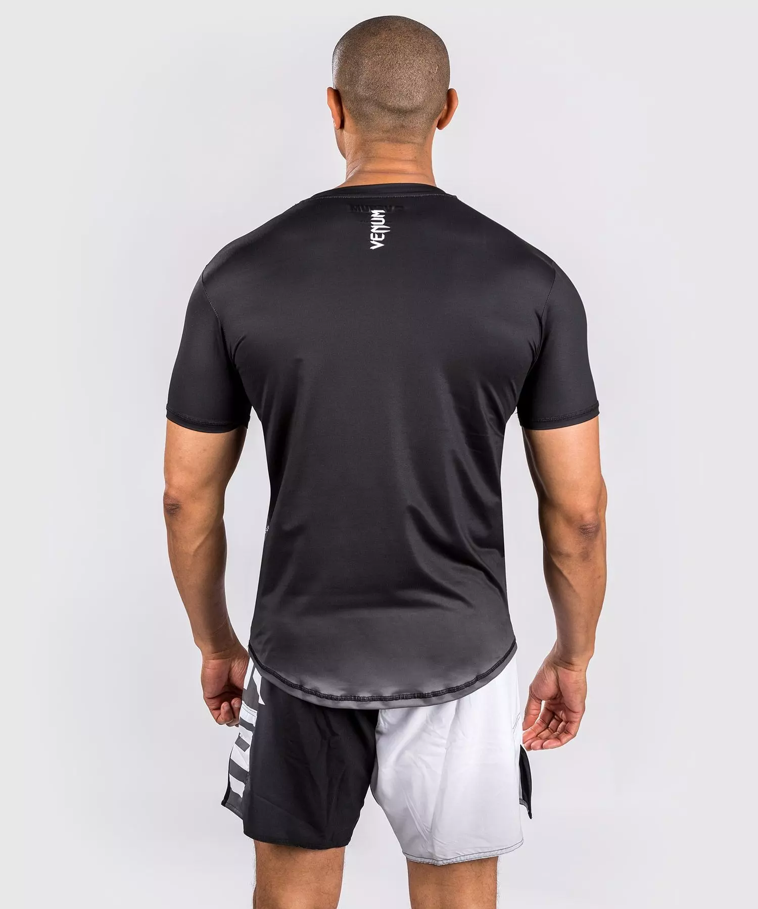 t-shirt-ares-dry-tech-venum-noir