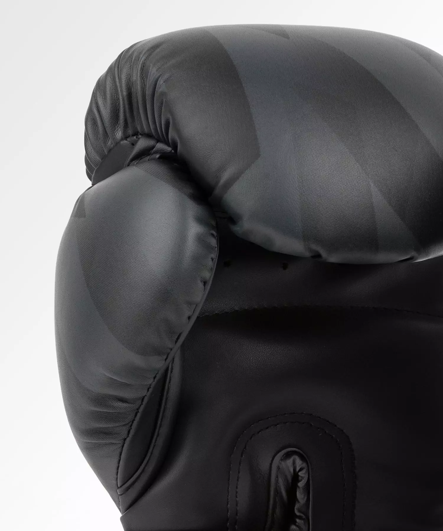 gants-boxe-razor-venum-noir-or
