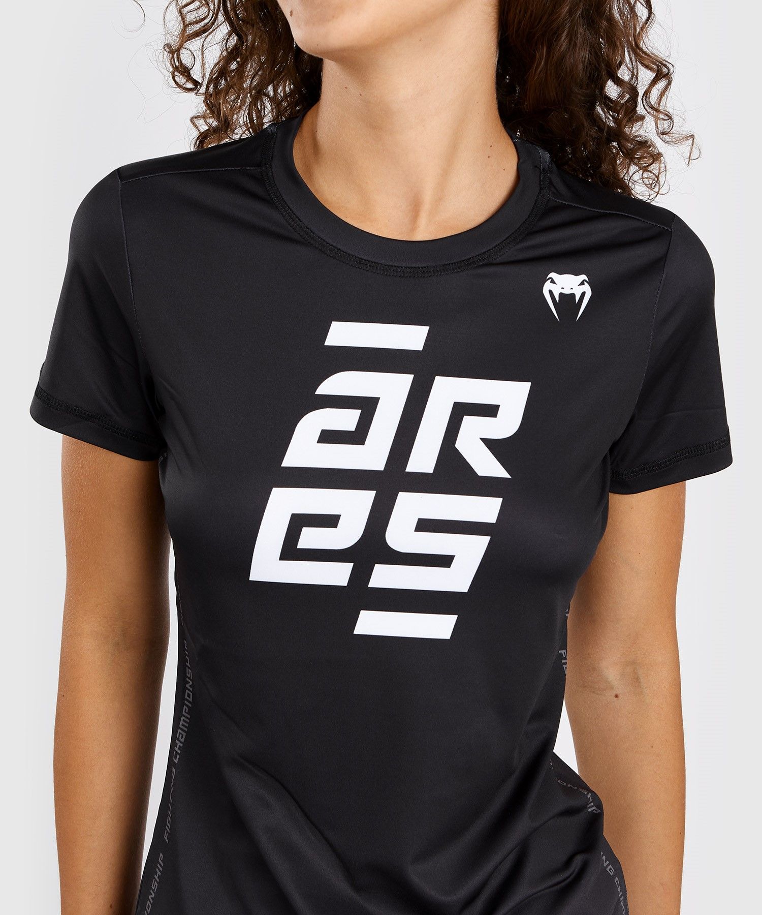 t-shirt-ares-dry-tech-venum-noir-femme