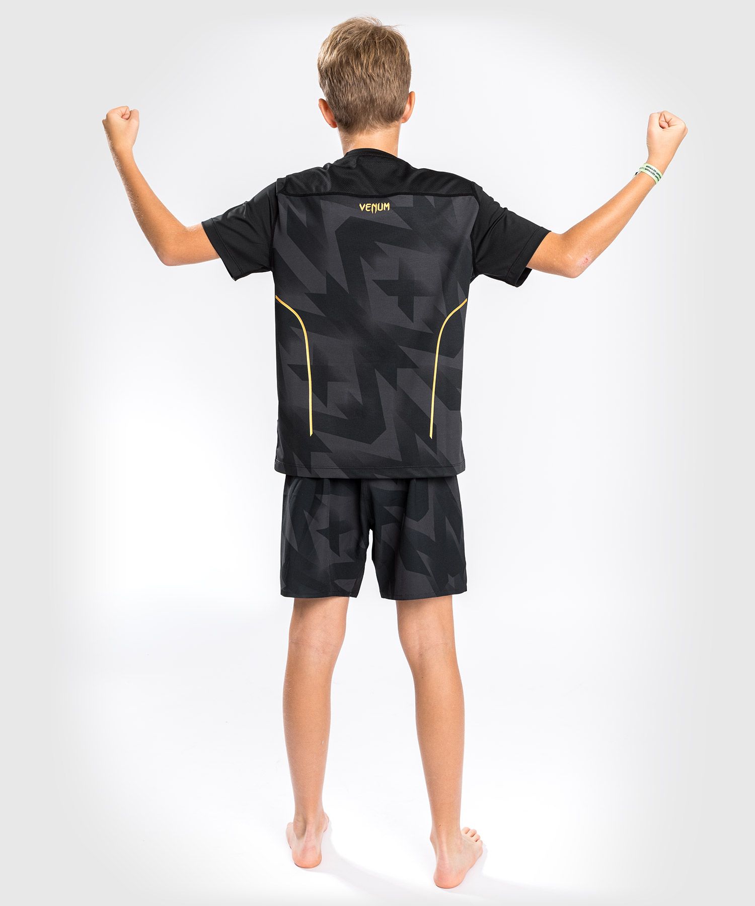 t-shirt-enfant-venum-razor-noir-or