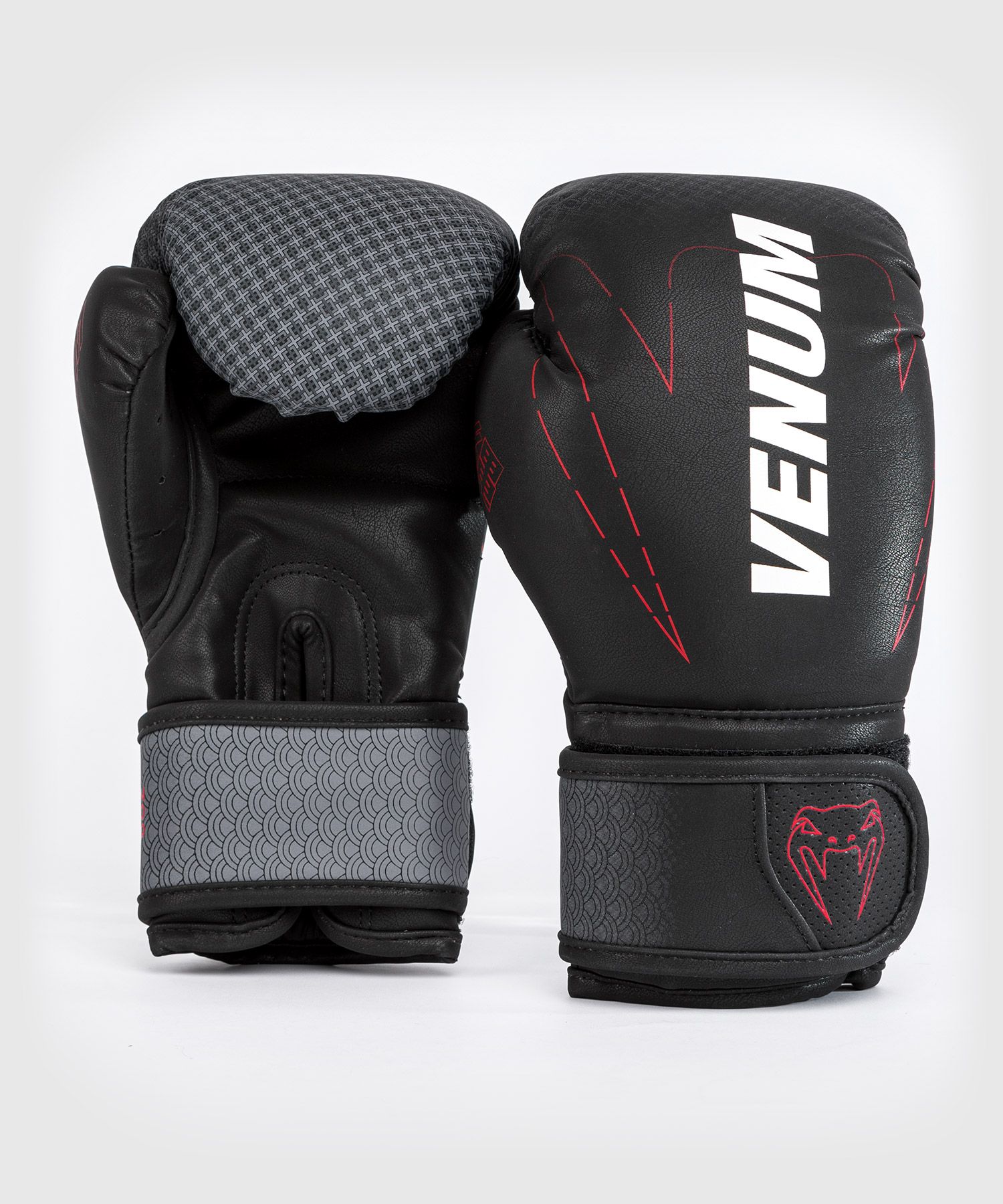 gants-boxe-venum-okinawa-noir-rouge