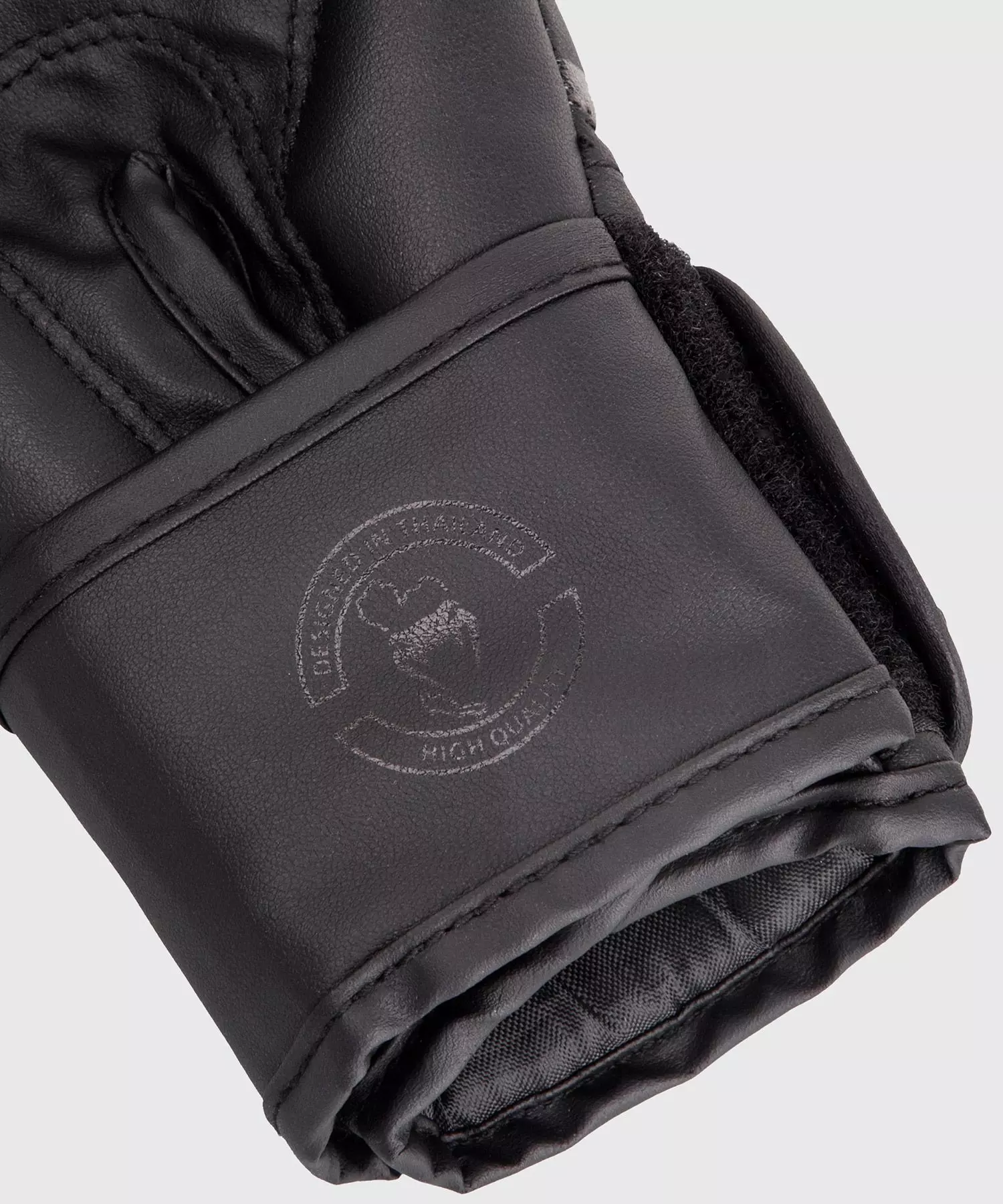 gants-boxe-venum-challenger-enfant