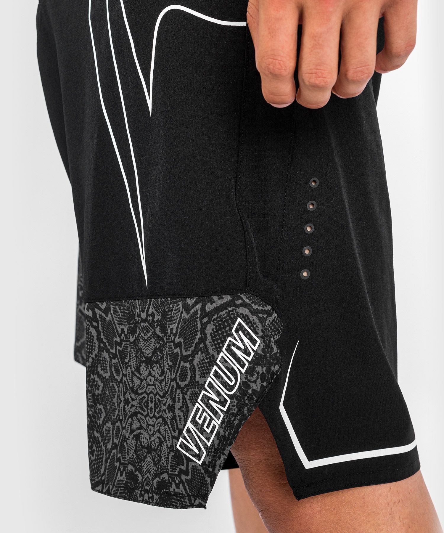 fightshort-mma-venum-light-noir