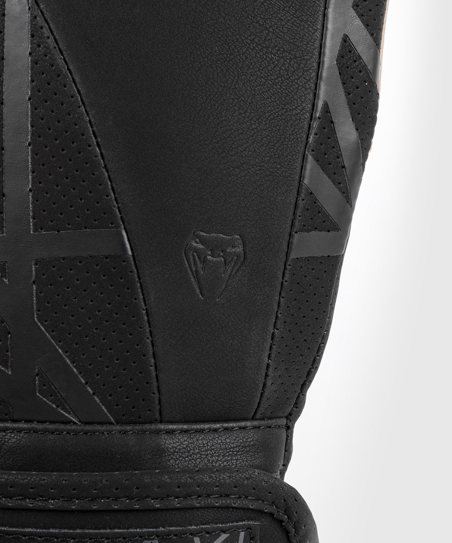 gant-boxe-venum-tecmo-noir-sable