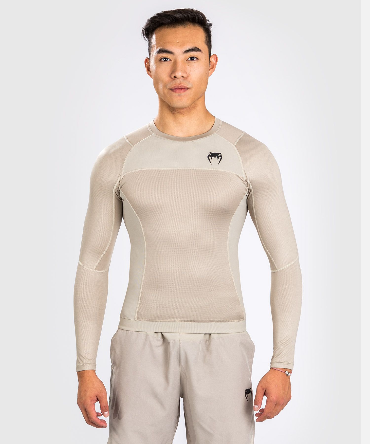 rashguard-g-fit-mache-longue-sable