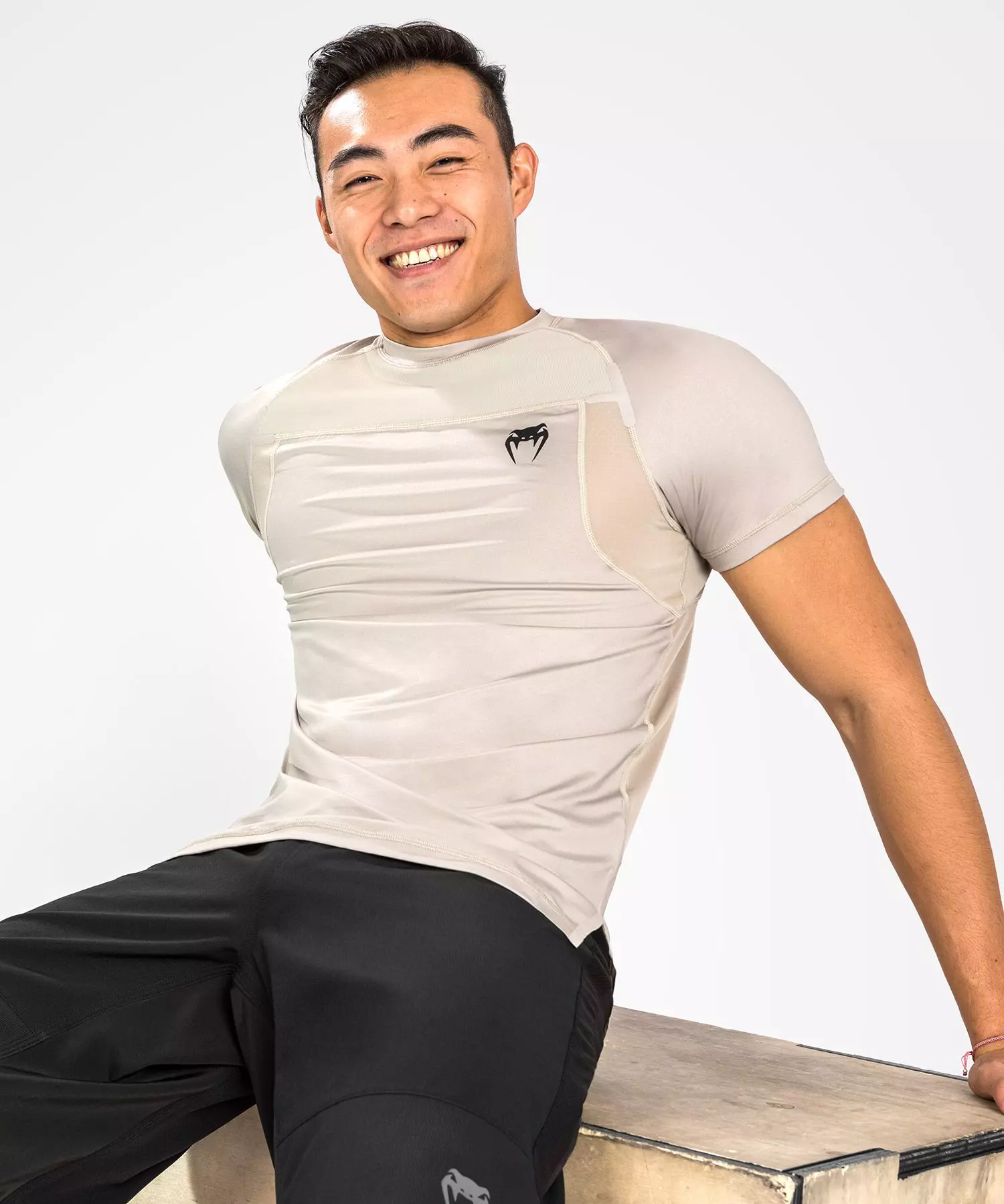 Dry tech Venum G-fit air T-shirt - Sand