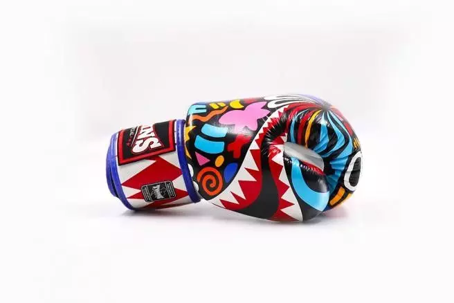 gants-de-boxe-twins-fantasy-3-bleu