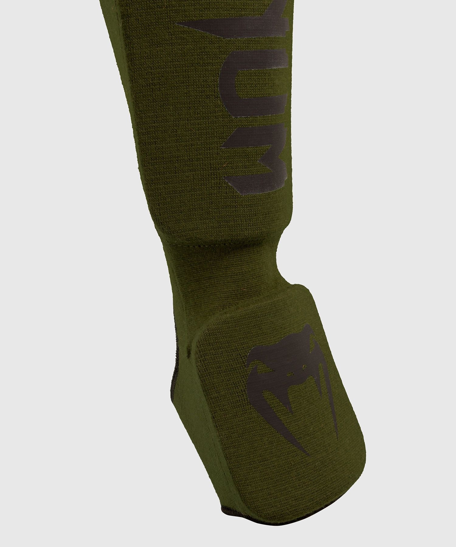 protege-tibia-venum-kaki