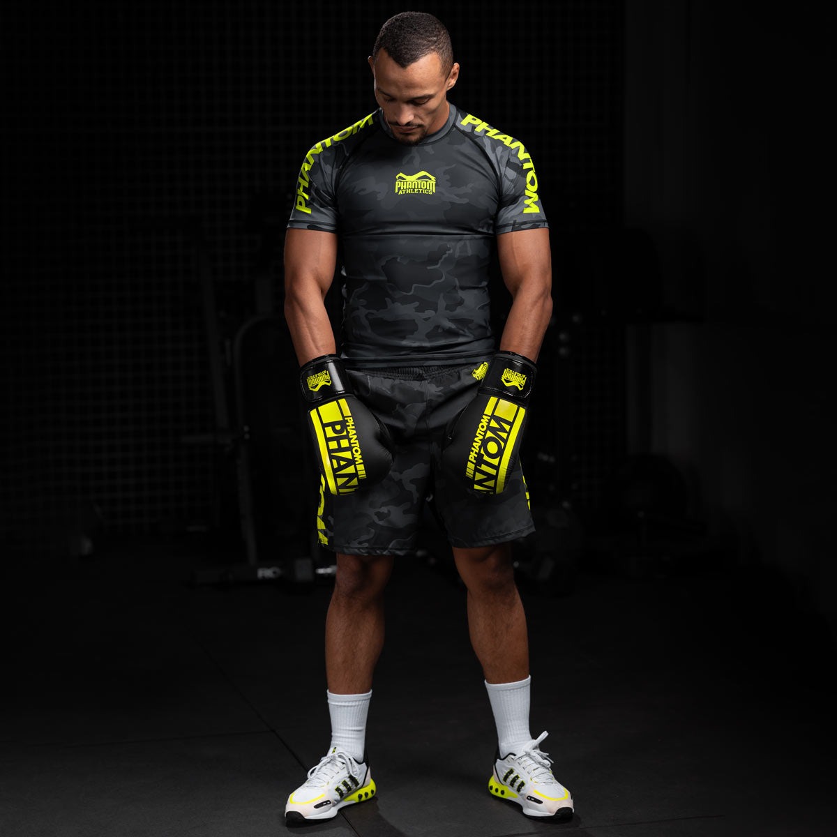 short-mma-phantom-evo-neon-2310