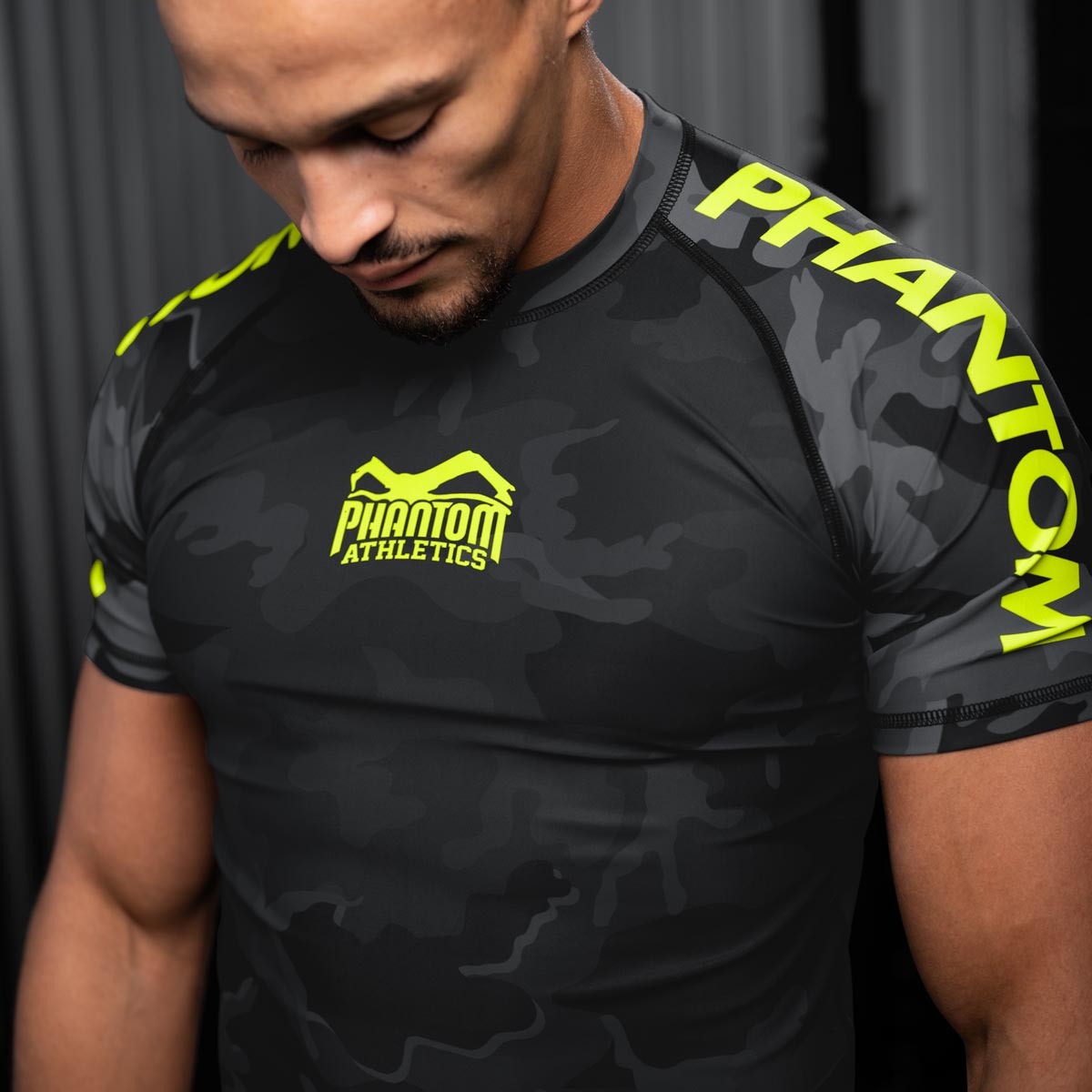 rashguard-mma-phantom