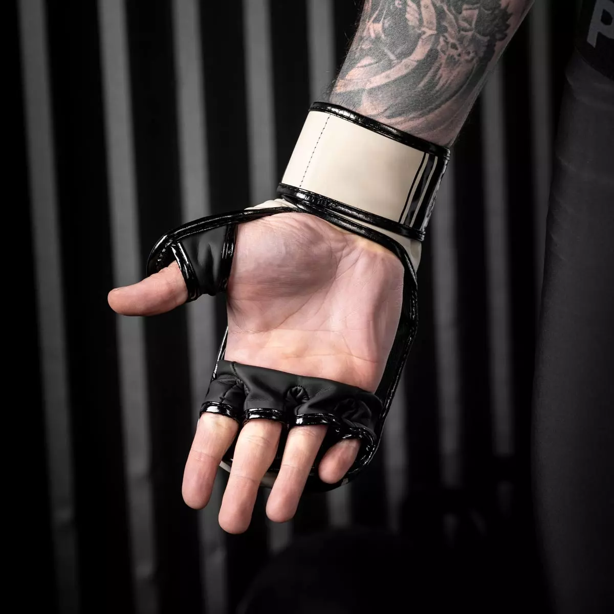 gants-de-mma-phantom-beige