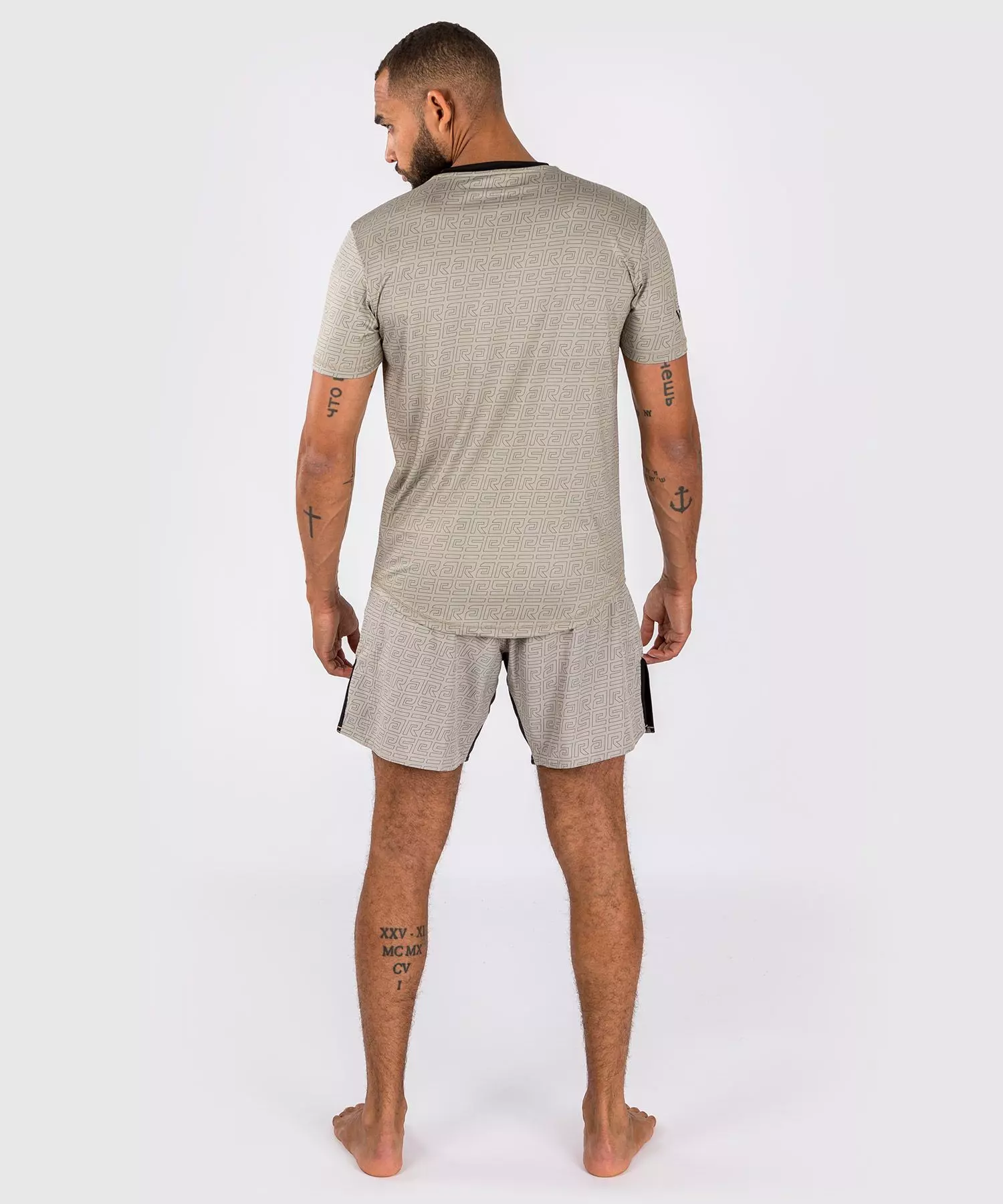 tee-shirt-venum-ares-dry-tech-beige