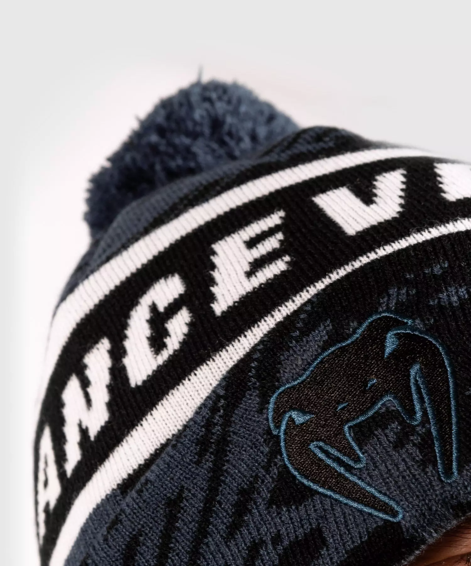 bonnet-venum-performance-navy-blanc